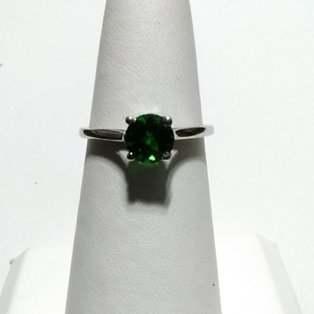 Chrome Diopside Ring - image 1